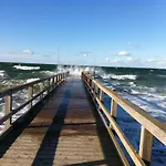 Ostseeglueck - Strandnah Mit Binnenseezugang