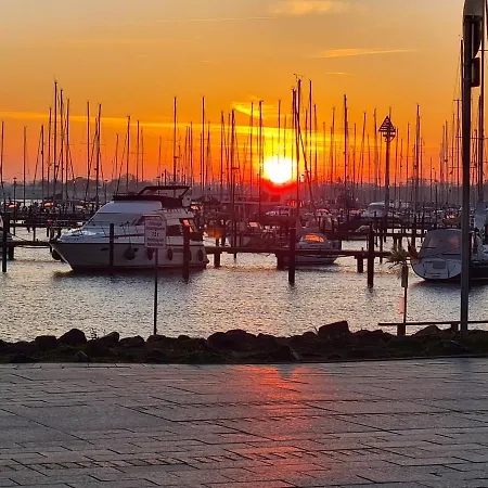 Ostseeblick Aquamarina 57 * Heiligenhafen